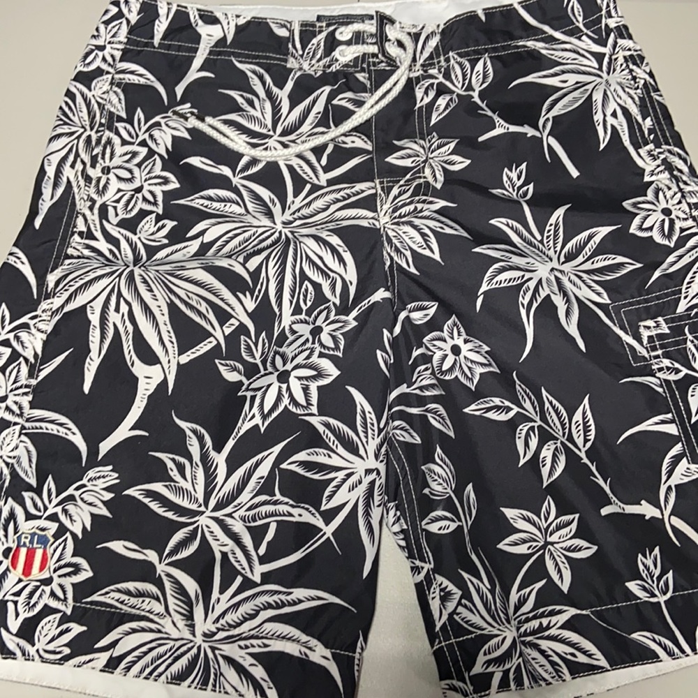 Polo Jeans Co. men’s floral board shorts size Med